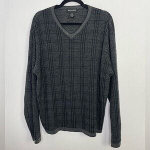Pierre Cardin Men's V-Neck Sweater in Black and Gray